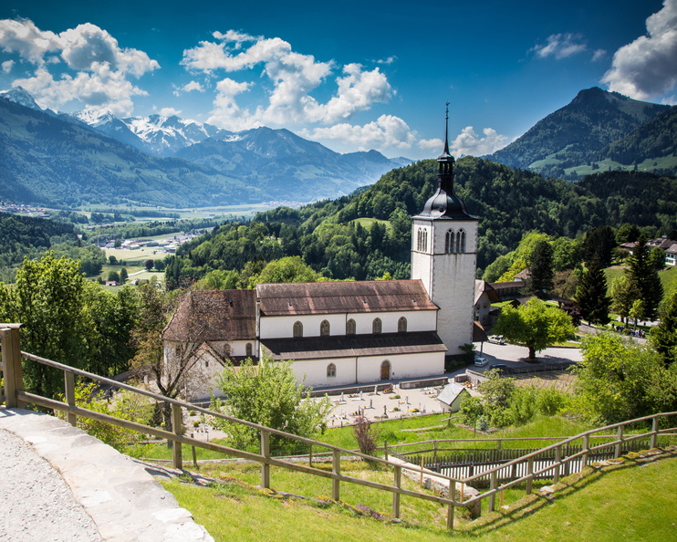 2013 06-Gruyeres Church Switzerland.jpg